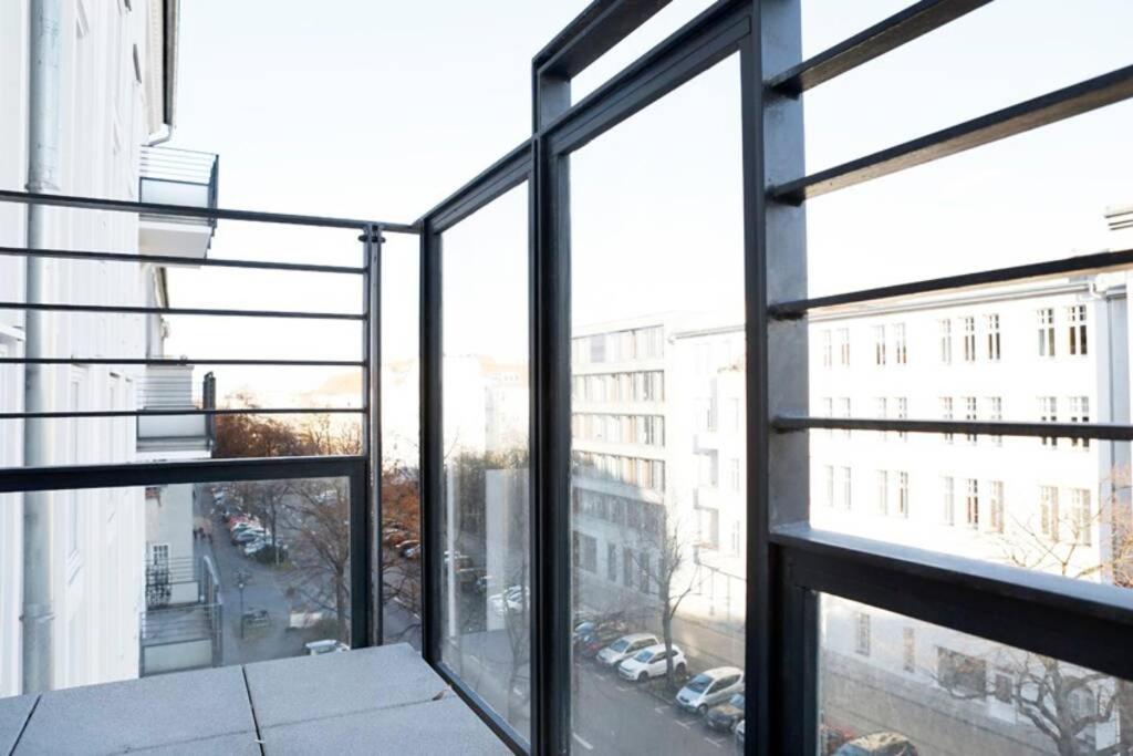 Sc 05 By Rockchair L Superhost Status L 2 Bedrooms Boxspringbeds Balcony Elevator - Cozy Family & Business Flair Welcomes You! Appartement Berlijn